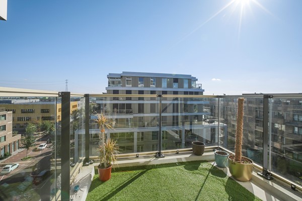 Medium property photo - Eef Kamerbeekstraat 584, 1095 MP Amsterdam